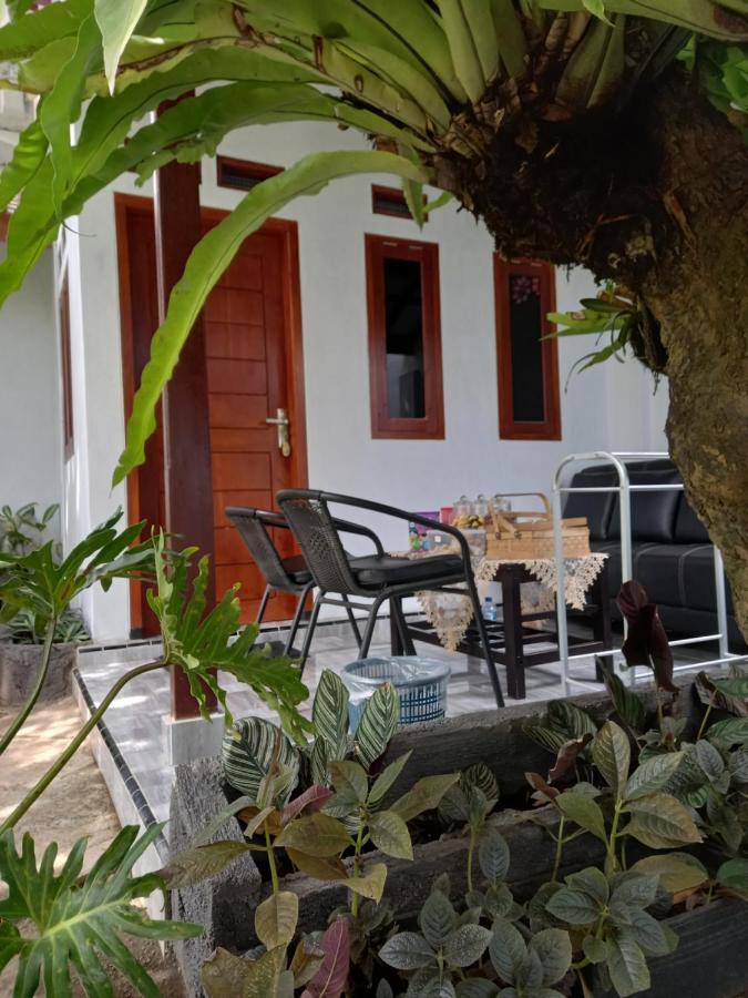 Juda Homestay Banyuwangi  Exterior photo